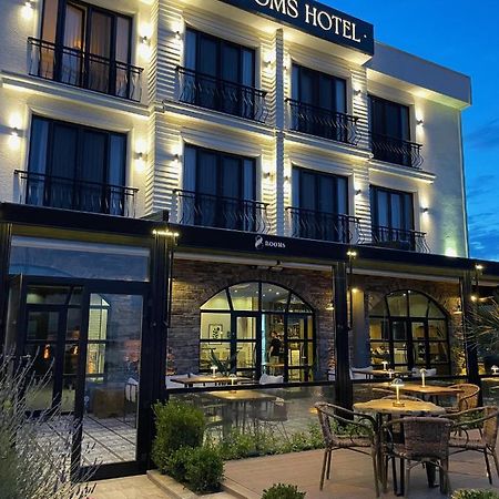 8 Rooms Hotel Ґеліболу Екстер'єр фото